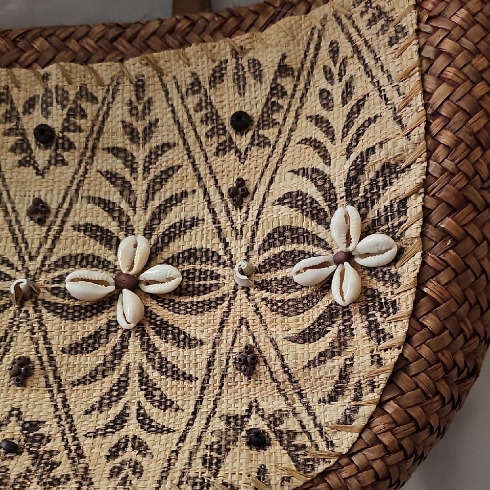 Cappelli Straworld Brown and Tan Shoulder Bag with Woven Design - Picture 2 of 6